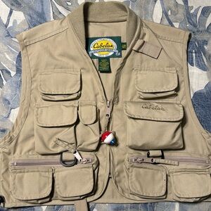 Kids small Cabela’s fishing vest never worn